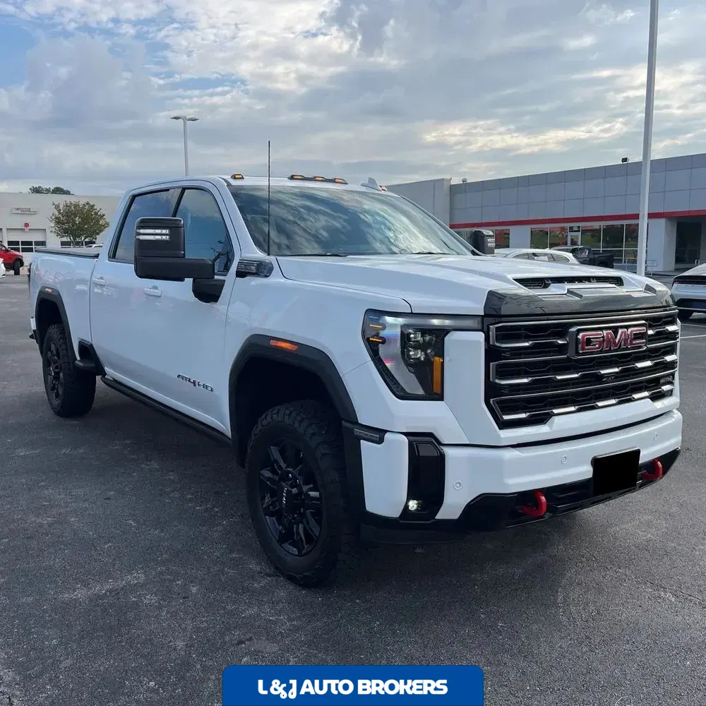 2025 GMC Sierra 2500HD AT4