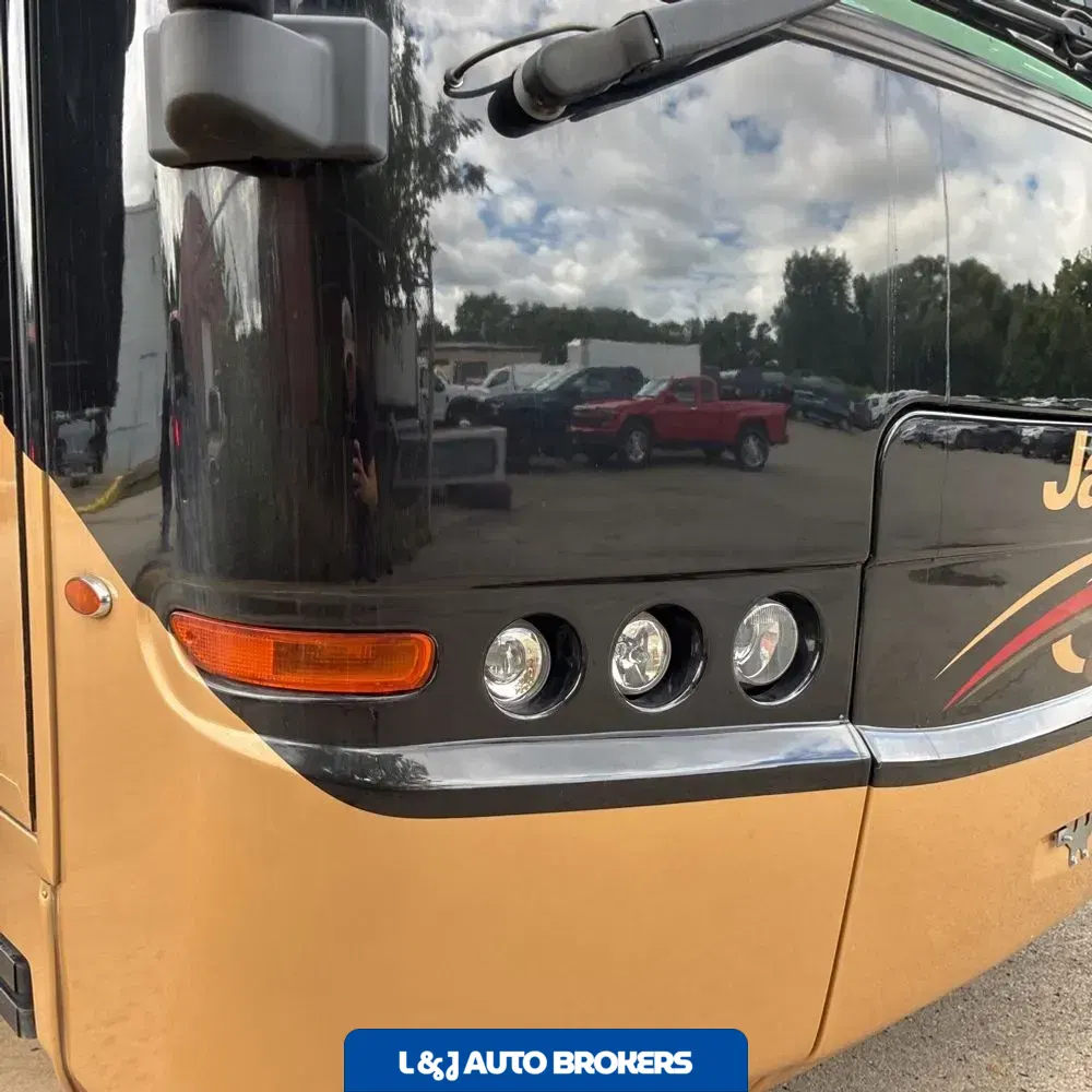 2019 Jayco Embark 37B