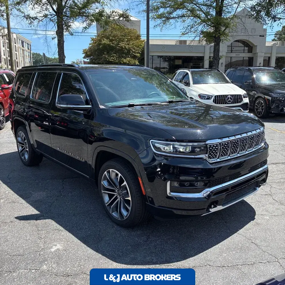 2022 Jeep Grand Wagoneer Series III