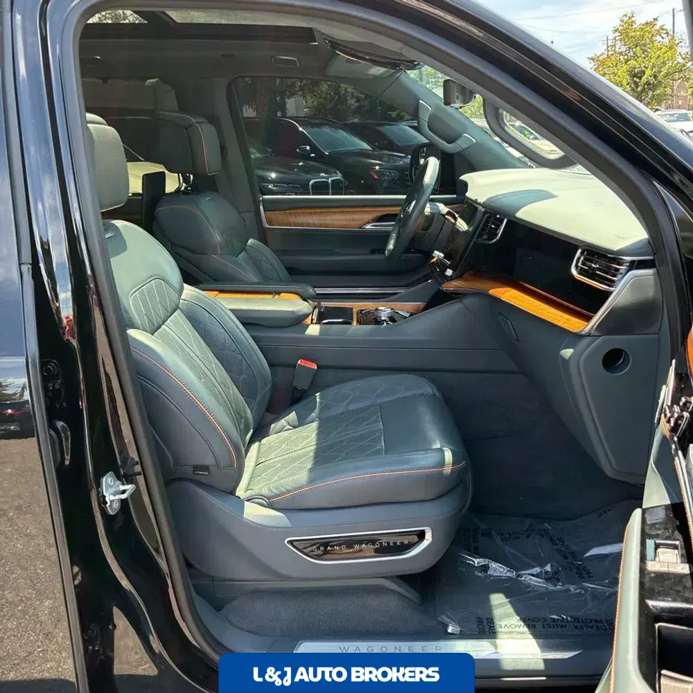 2022 Jeep Grand Wagoneer Series III