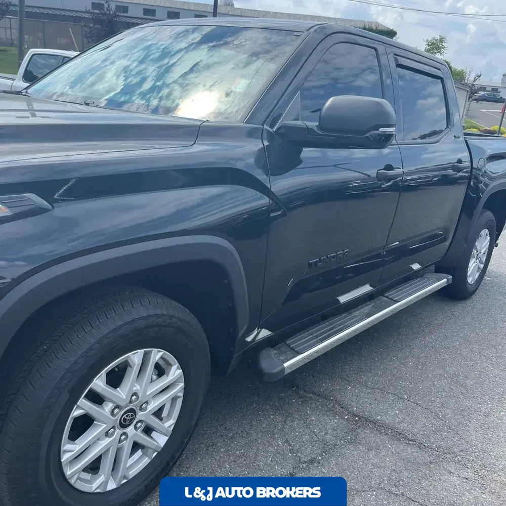 2023 Toyota Tundra SR5