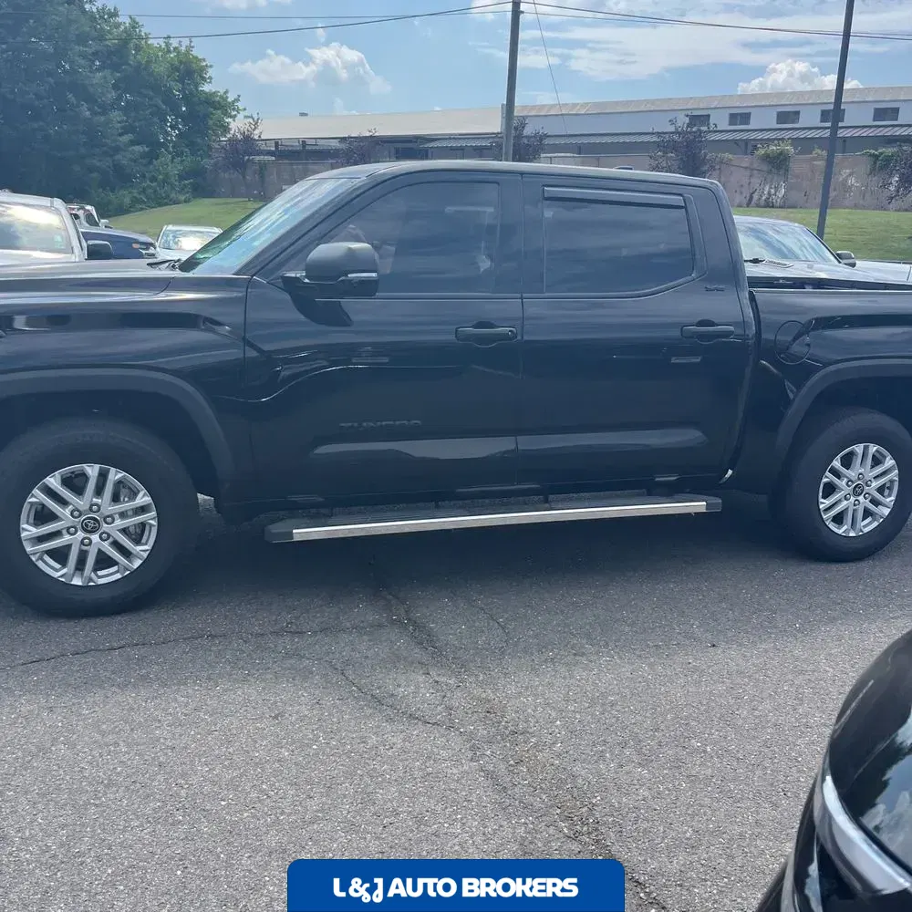 2023 Toyota Tundra SR5