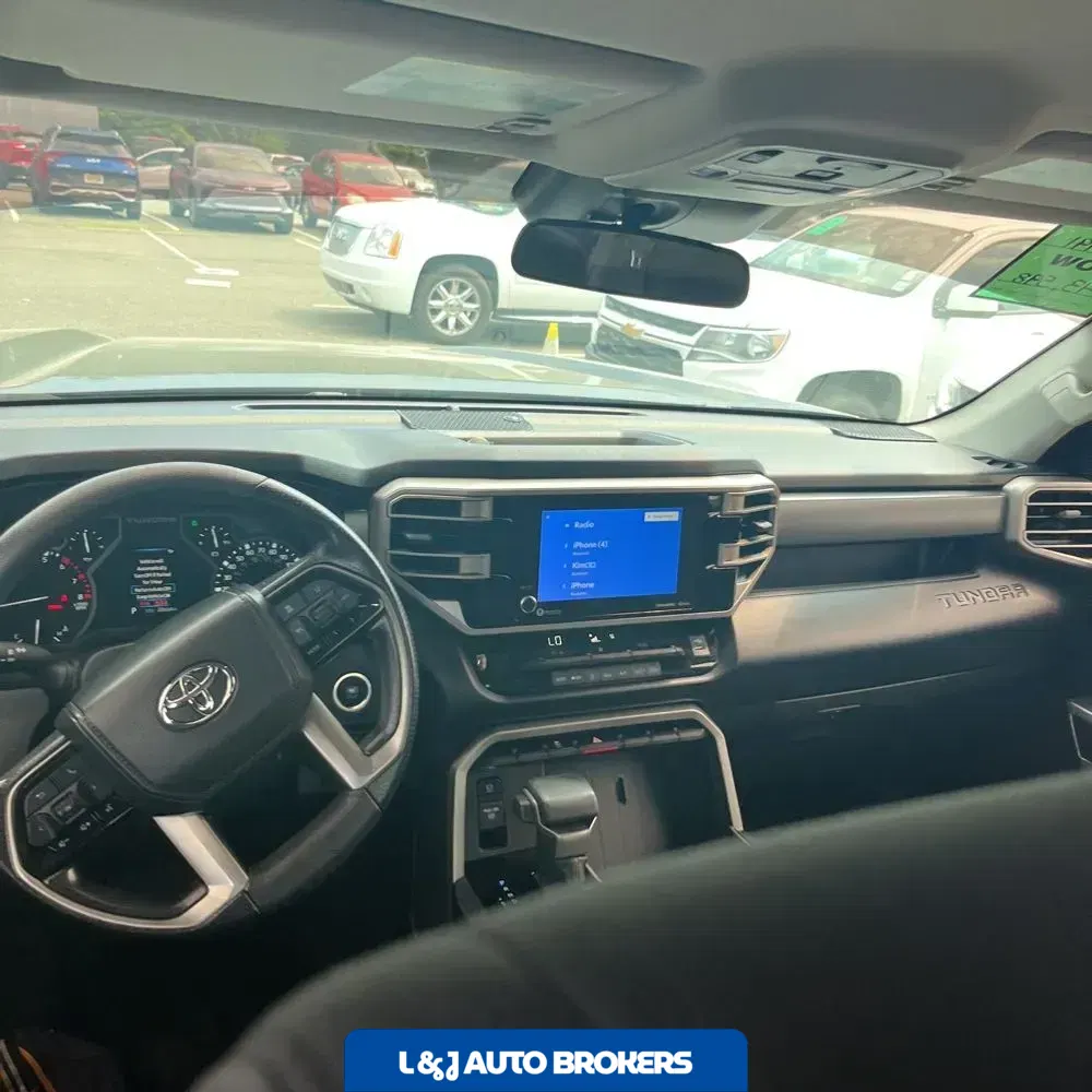2023 Toyota Tundra SR5