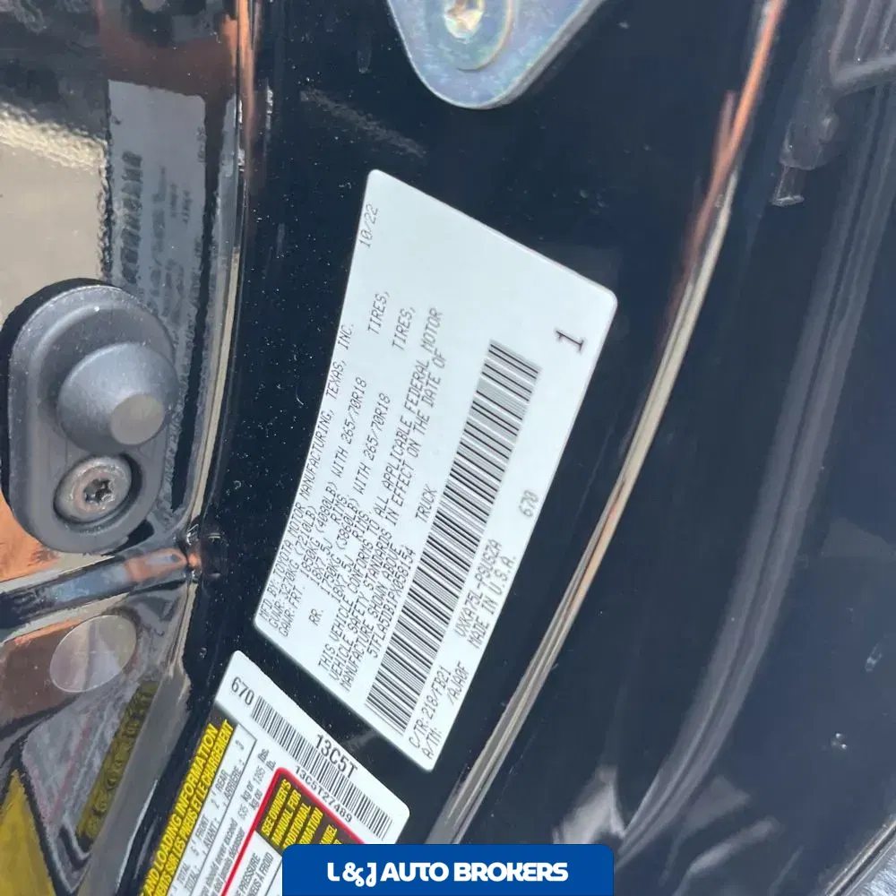 2023 Toyota Tundra SR5