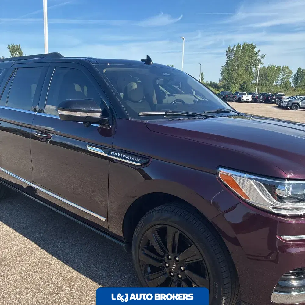 2024 Lincoln Navigator L Black Label