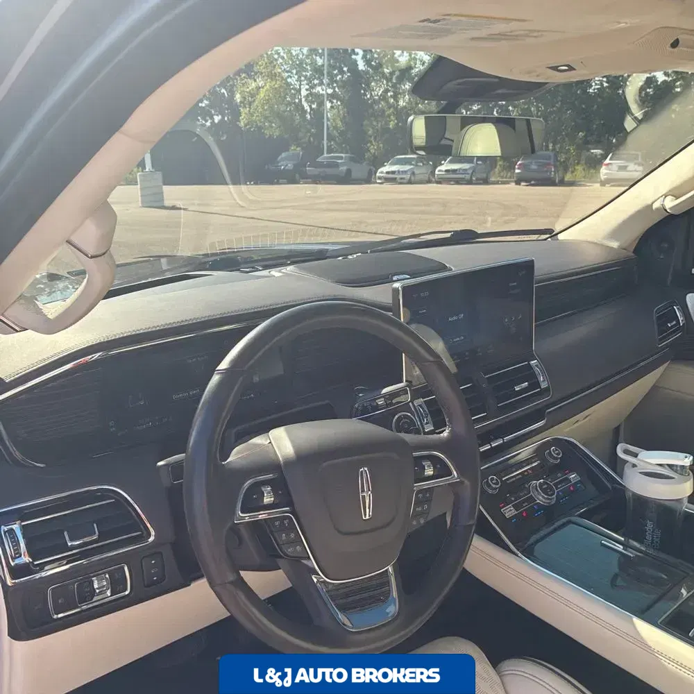 2024 Lincoln Navigator L Black Label