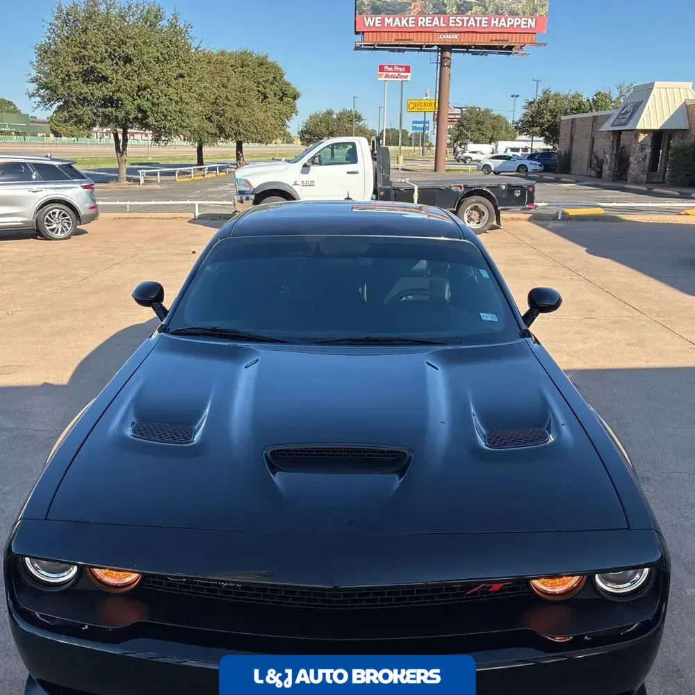 2023 Dodge Challenger R/T SCAT PACK