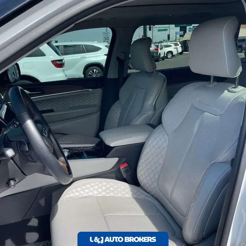 2023 Jeep Grand Cherokee L Summit