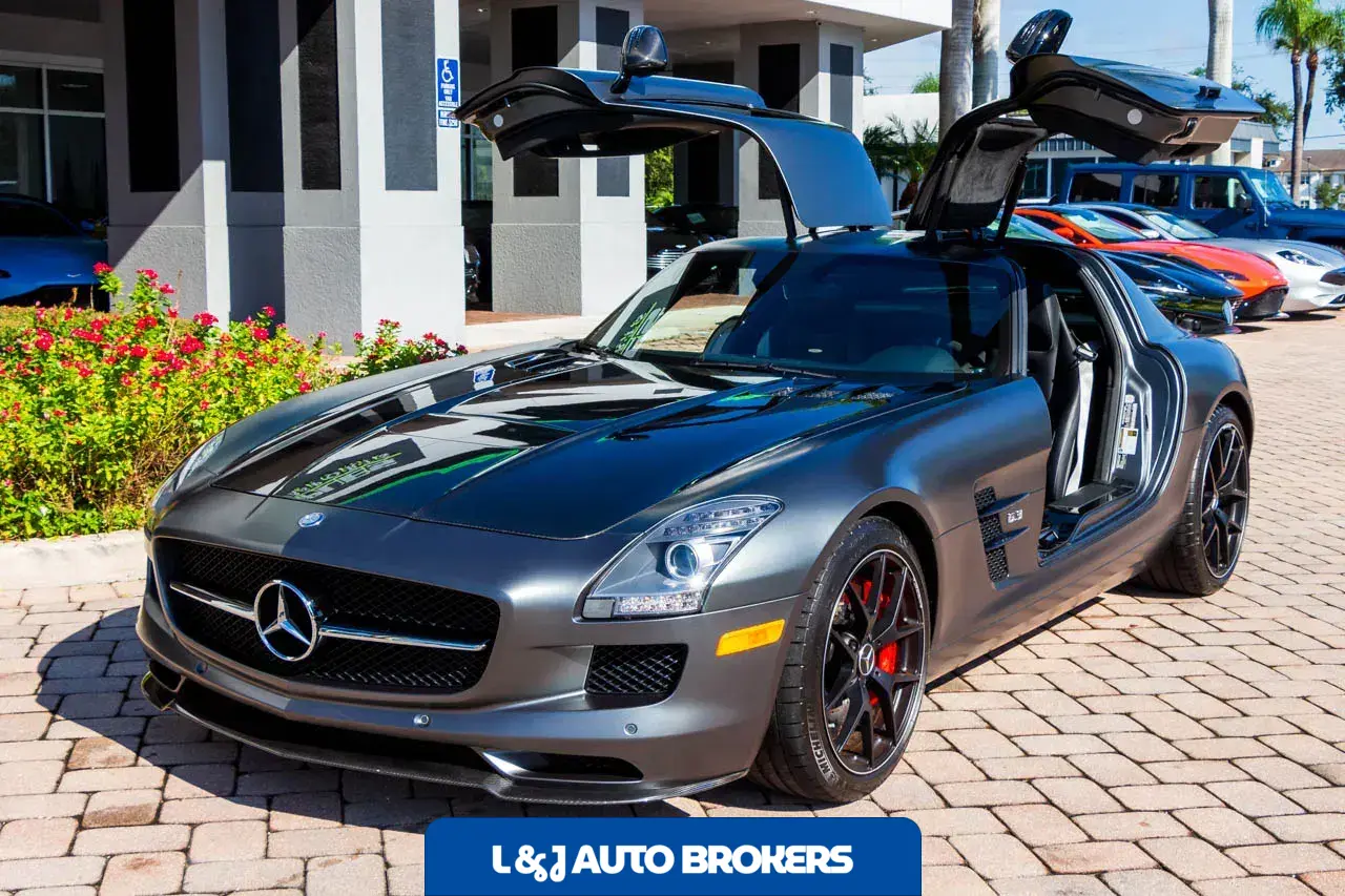 2015 Mercedes-Benz SLS AMG GT Final Edition Coupe