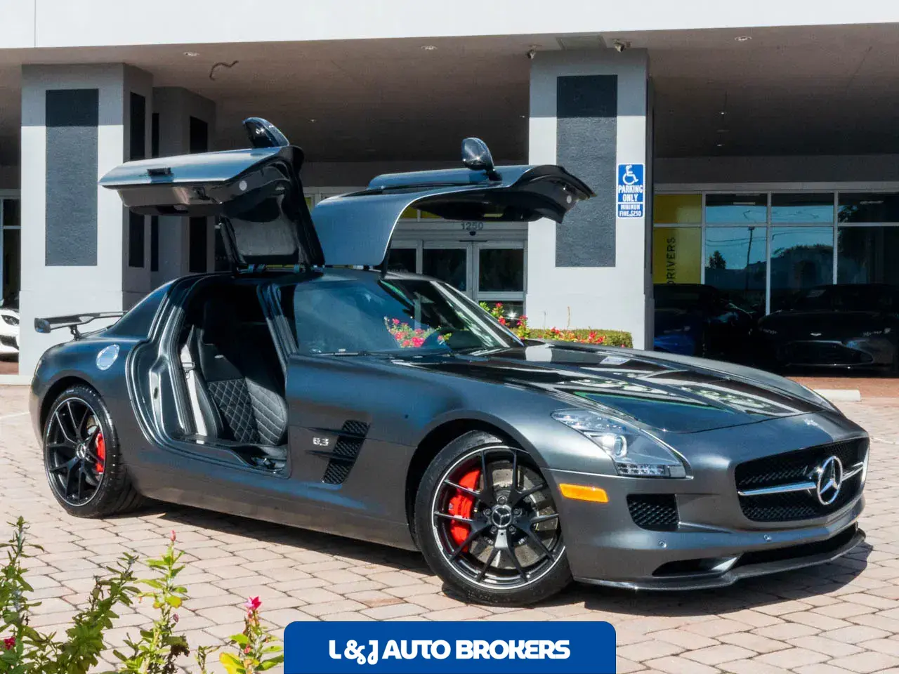2015 Mercedes-Benz SLS AMG GT Final Edition Coupe