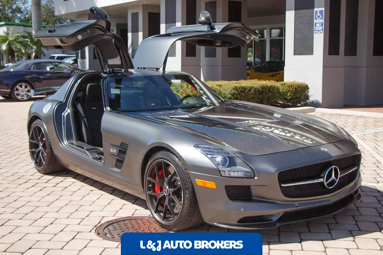 2015 Mercedes-Benz SLS AMG GT Final Edition Coupe