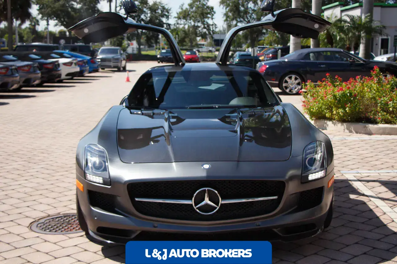 2015 Mercedes-Benz SLS AMG GT Final Edition Coupe