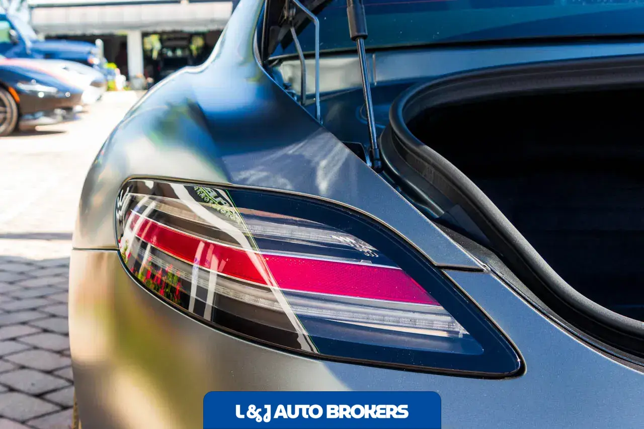 2015 Mercedes-Benz SLS AMG GT Final Edition Coupe