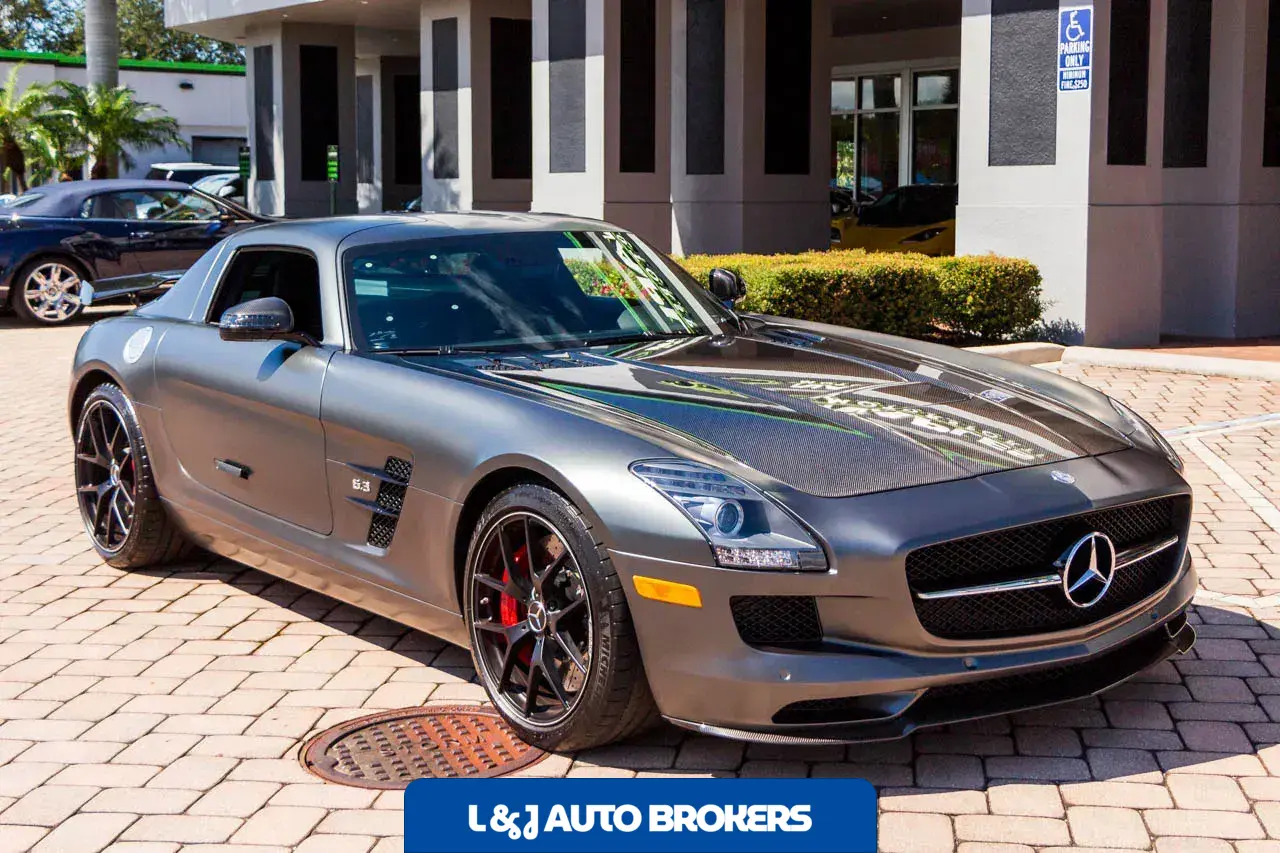2015 Mercedes-Benz SLS AMG GT Final Edition Coupe