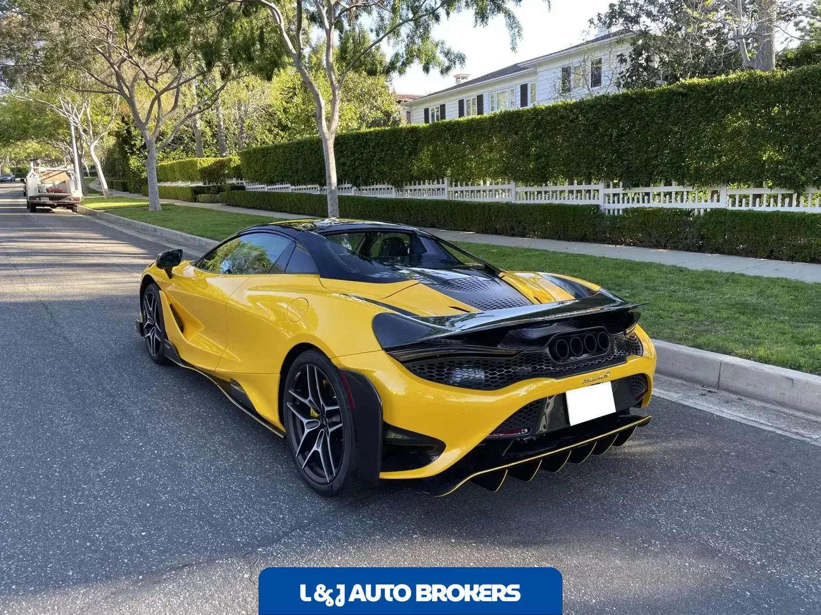 2022 McLaren 765LT Spider