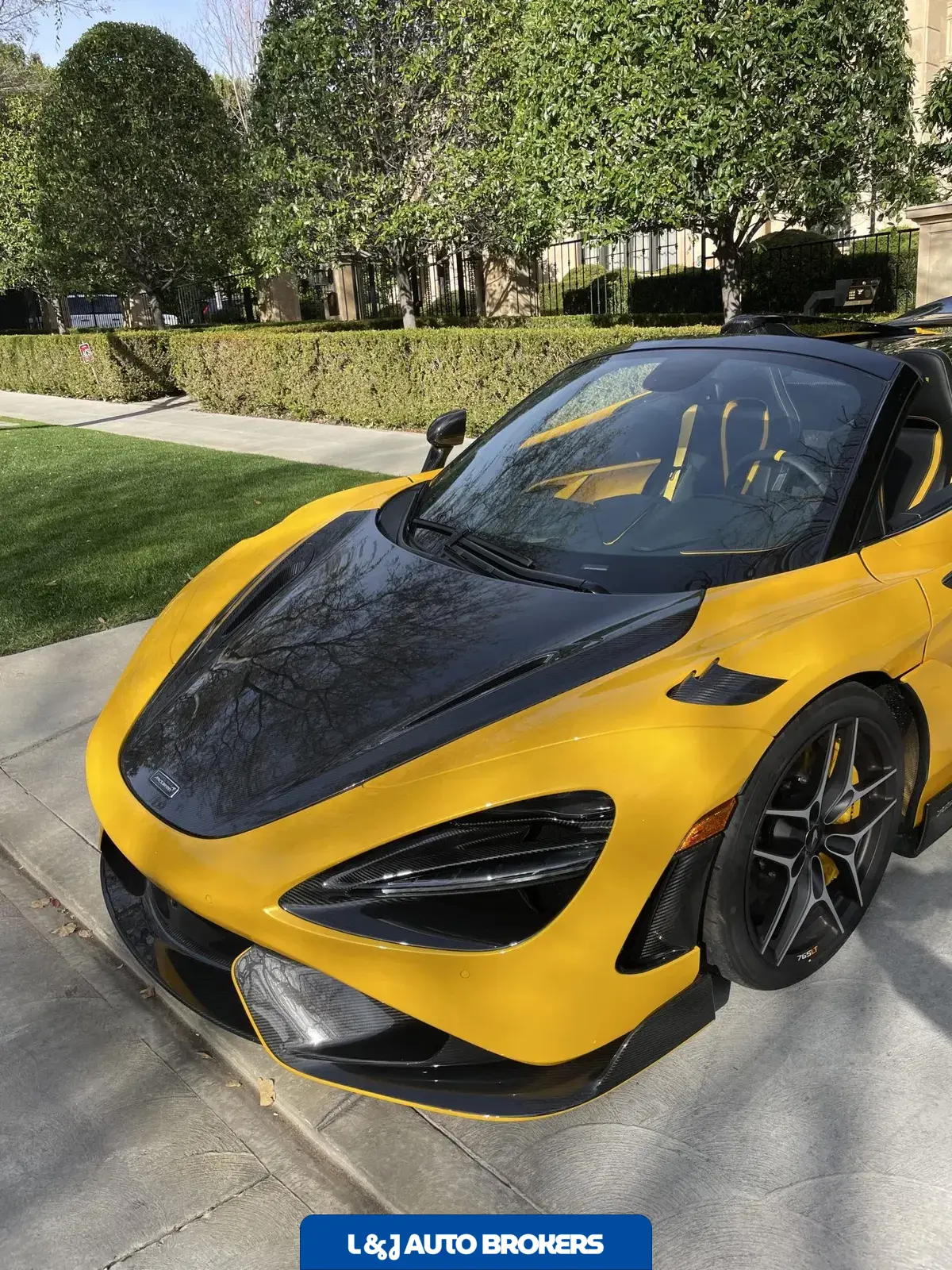 2022 McLaren 765LT Spider
