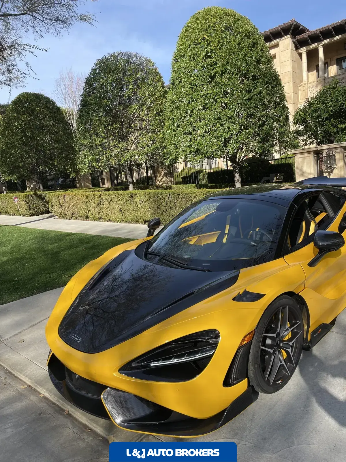 2022 McLaren 765LT Spider