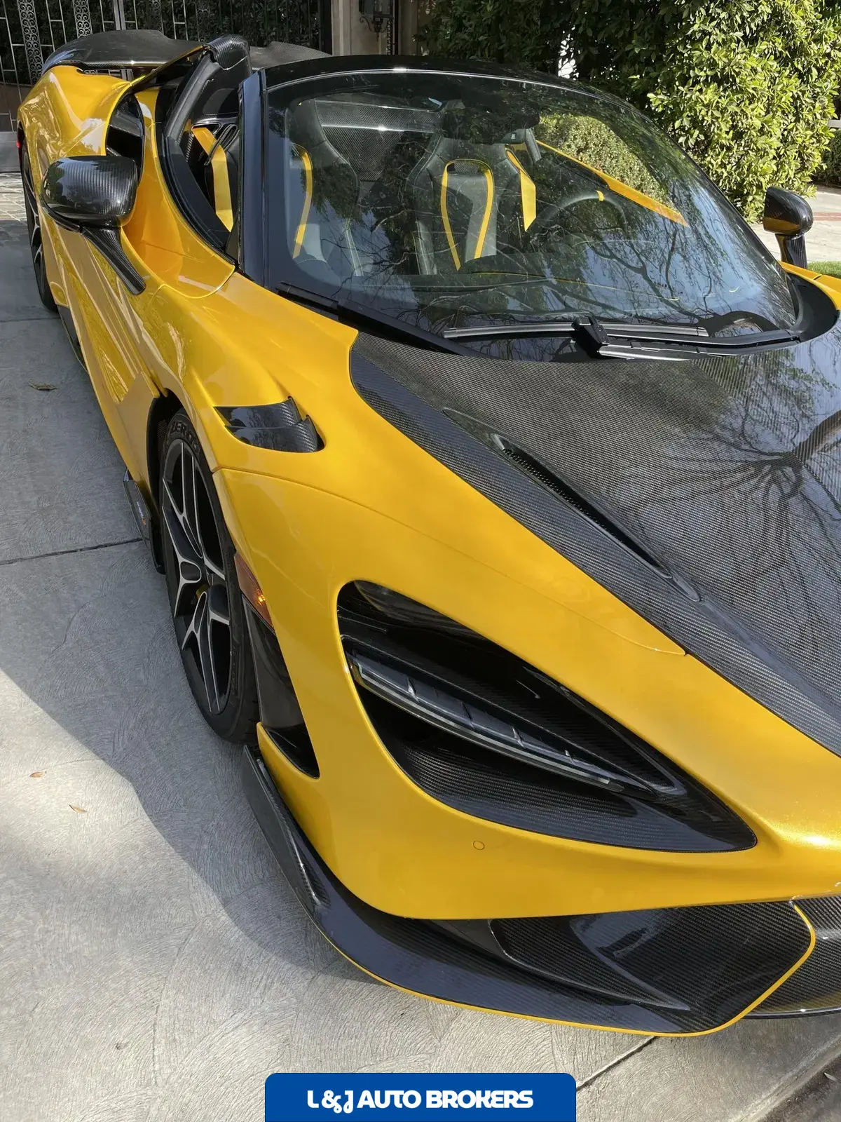 2022 McLaren 765LT Spider