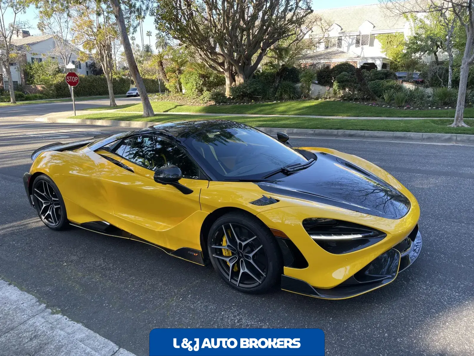 2022 McLaren 765LT Spider