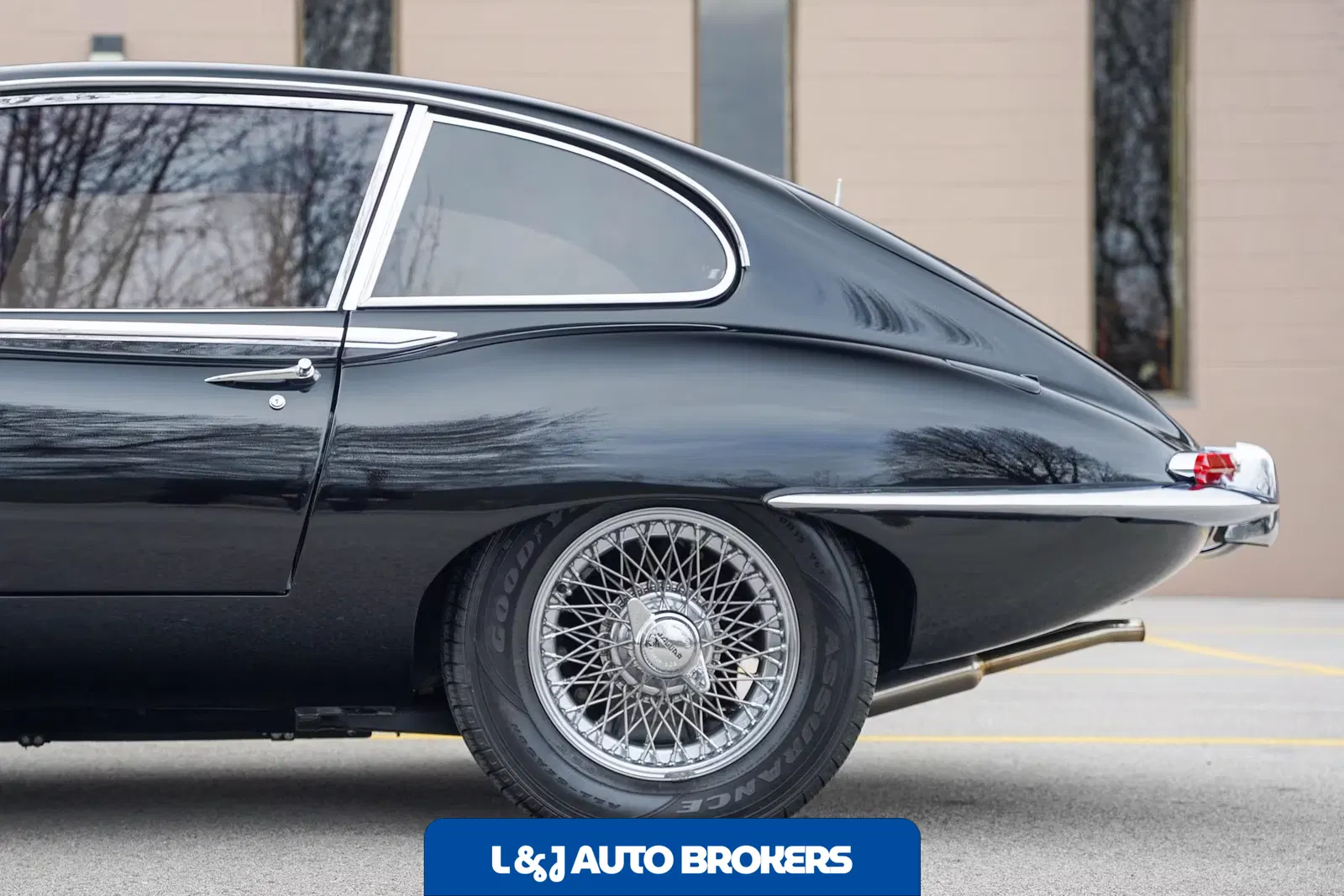 1967 Jaguar XKE Series 1 4.2 2+2