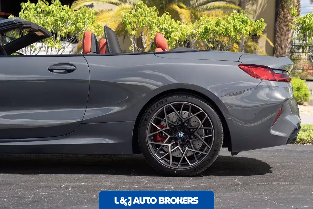 2022 BMW M8 Convertible