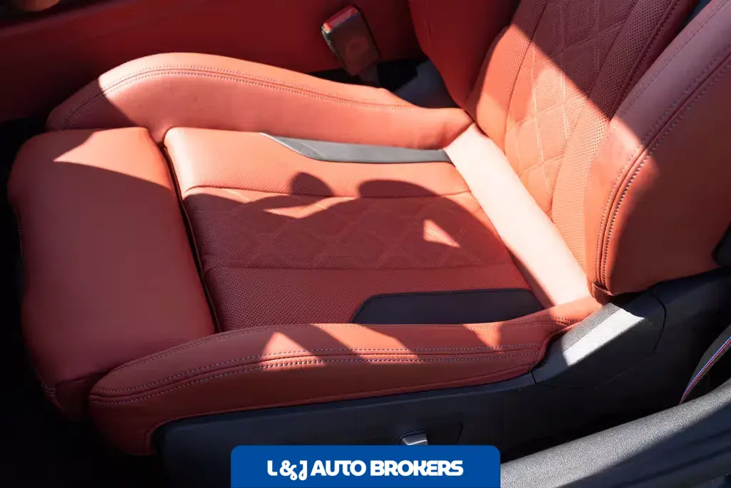 2022 BMW M8 Convertible