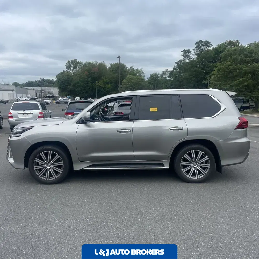 2017 Lexus LX 570 Base
