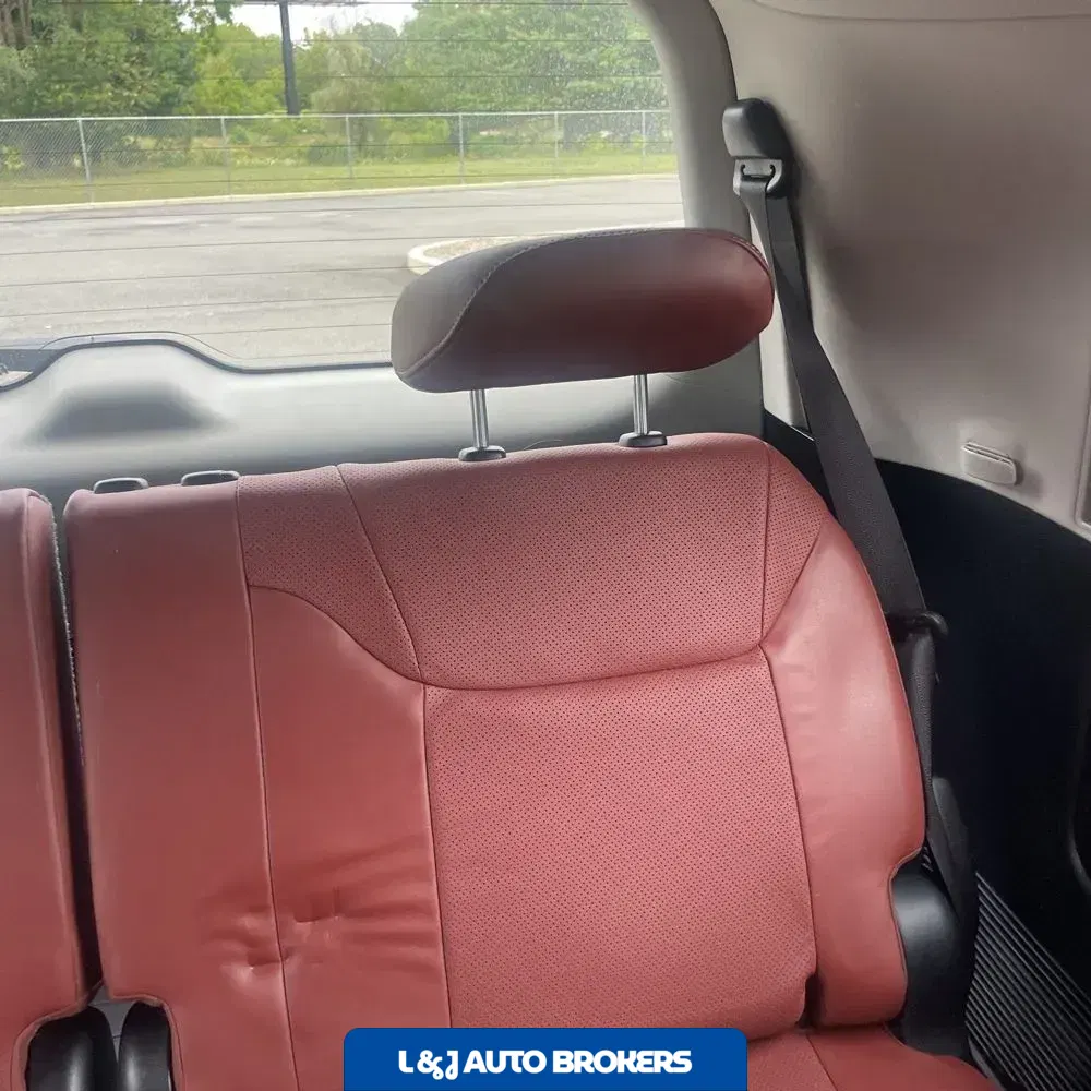 2017 Lexus LX 570 Base