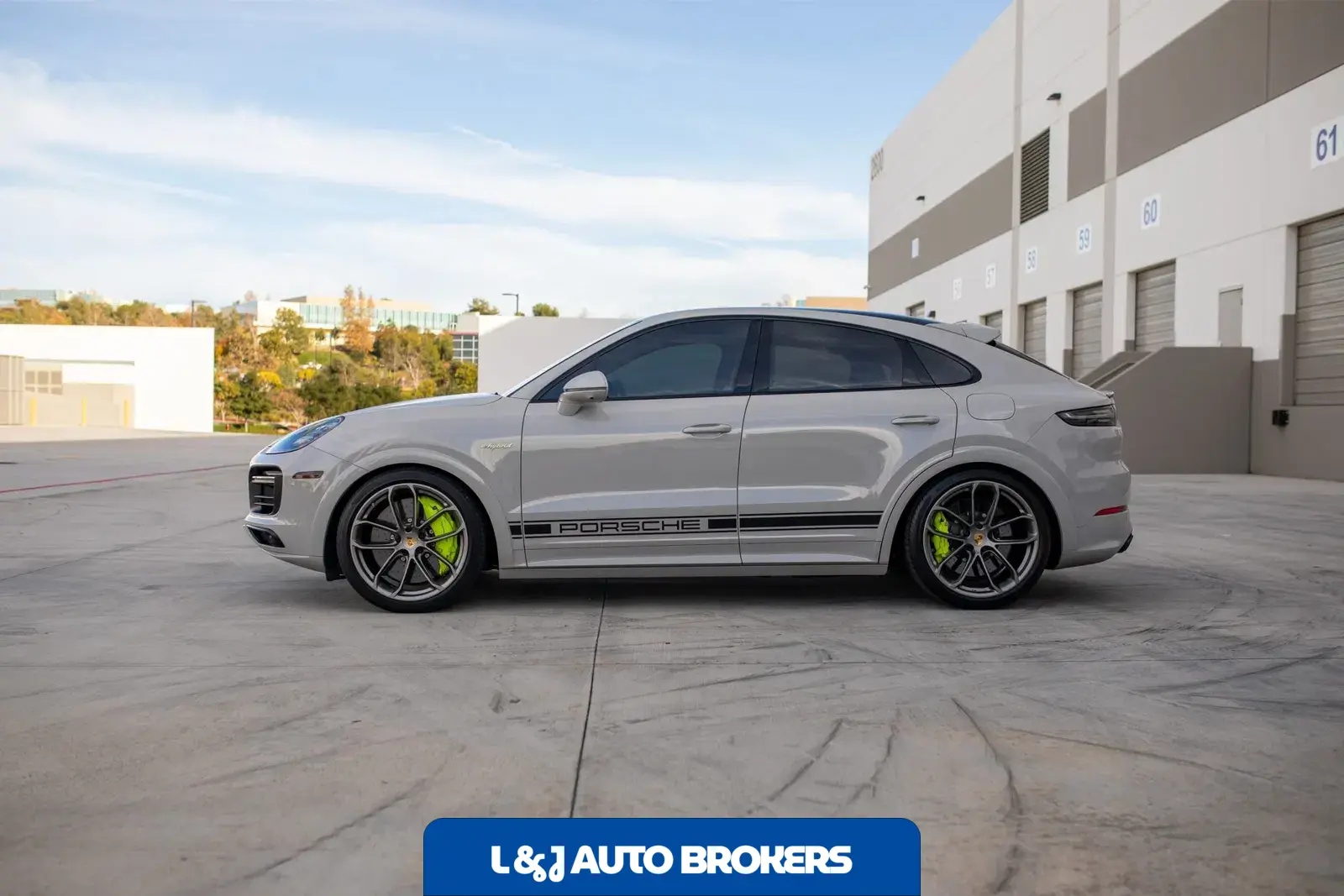 2020 Porsche Cayenne Turbo S E-Hybrid Coupe