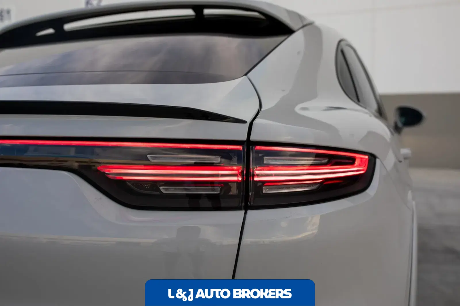 2020 Porsche Cayenne Turbo S E-Hybrid Coupe