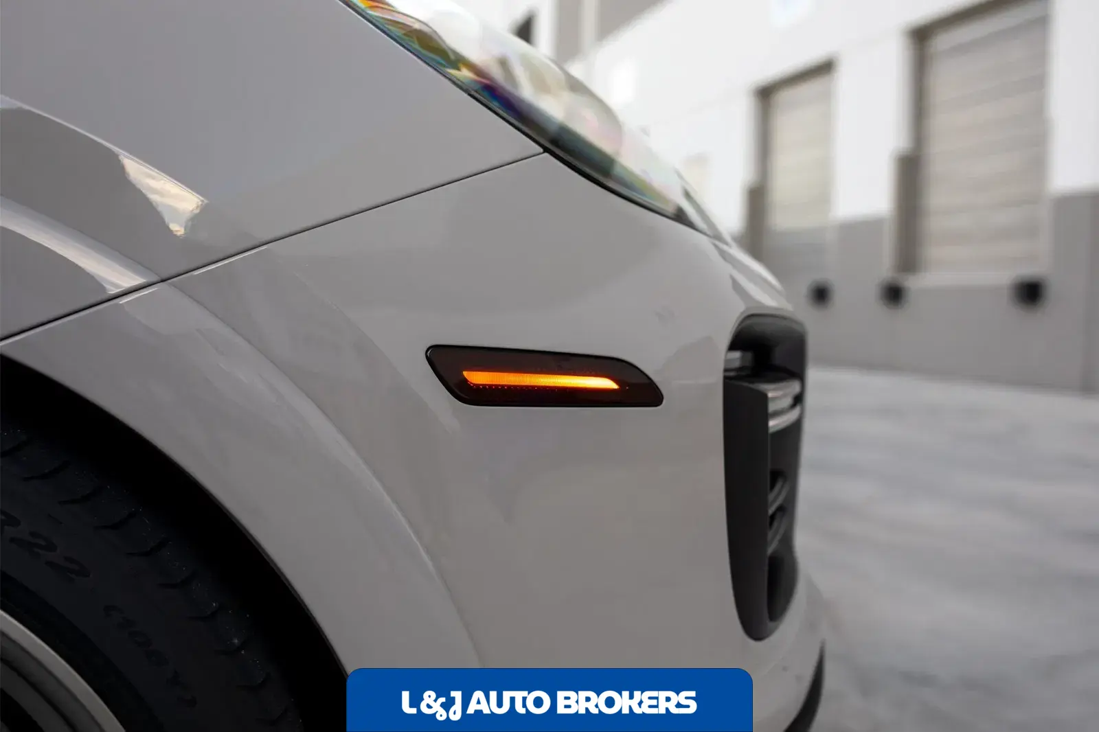 2020 Porsche Cayenne Turbo S E-Hybrid Coupe