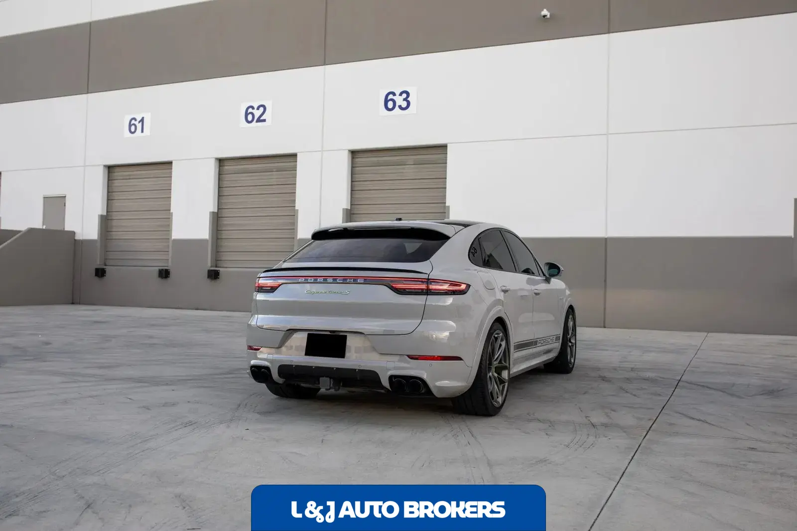 2020 Porsche Cayenne Turbo S E-Hybrid Coupe
