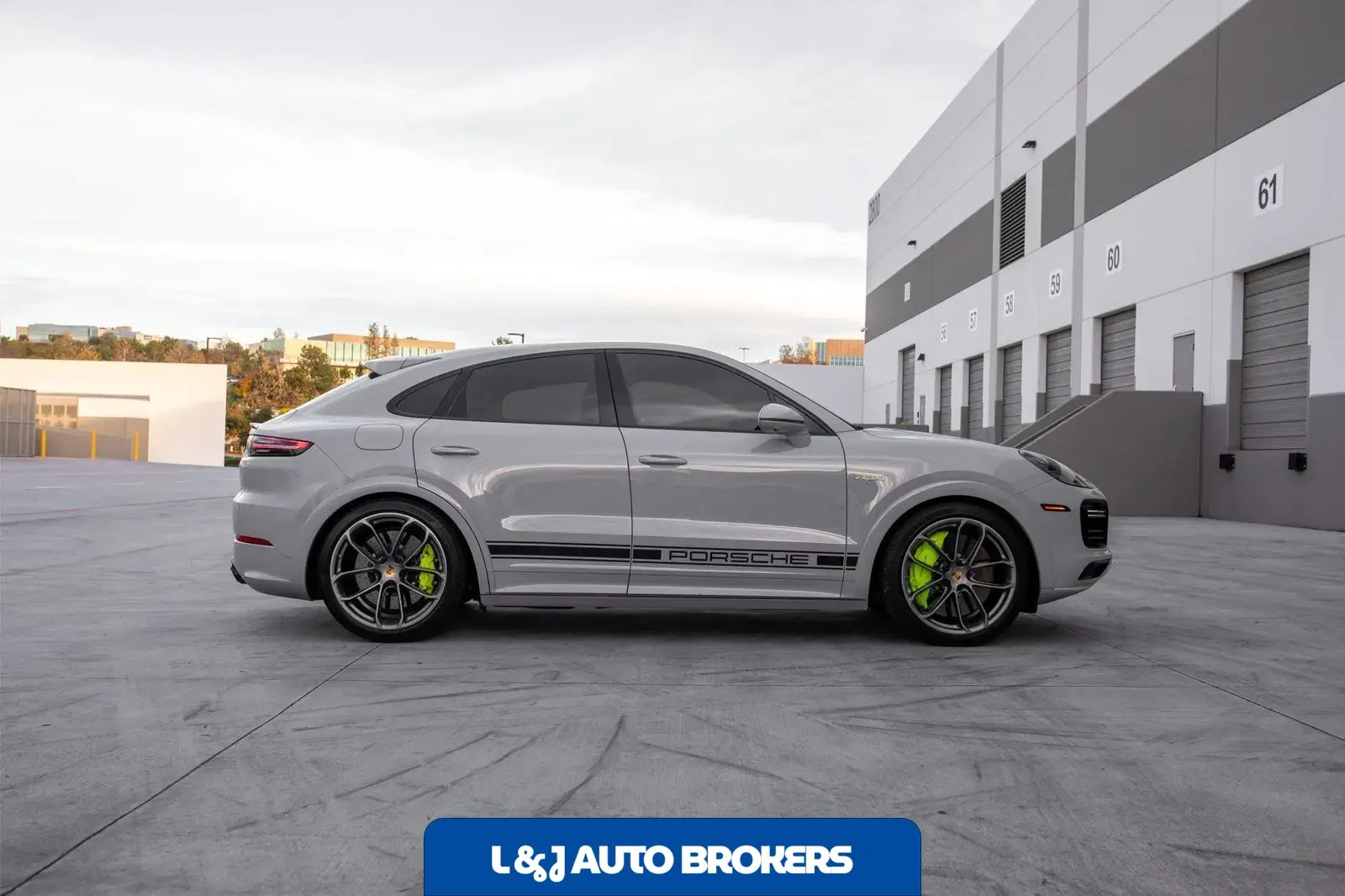 2020 Porsche Cayenne Turbo S E-Hybrid Coupe