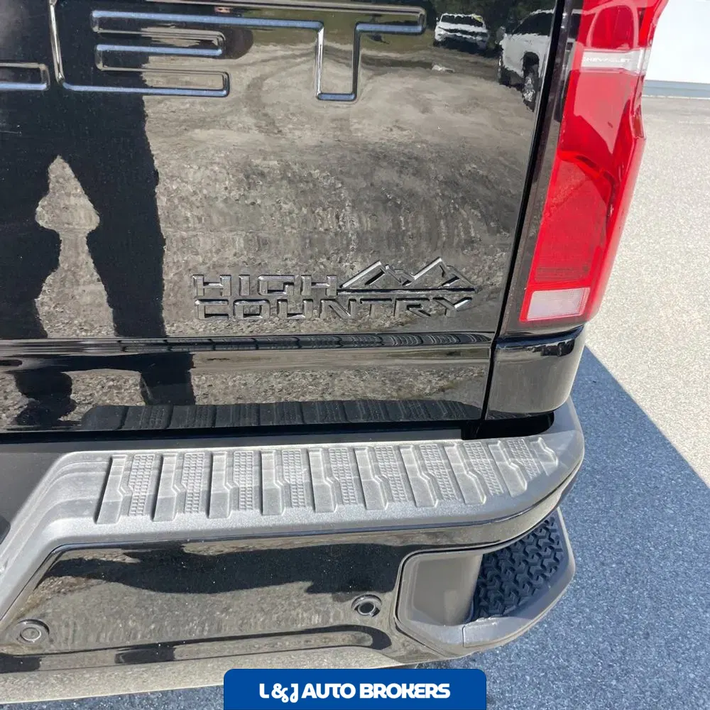 2025 Chevrolet Silverado 3500HD High Country