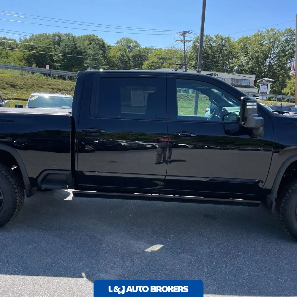 2025 Chevrolet Silverado 3500HD High Country