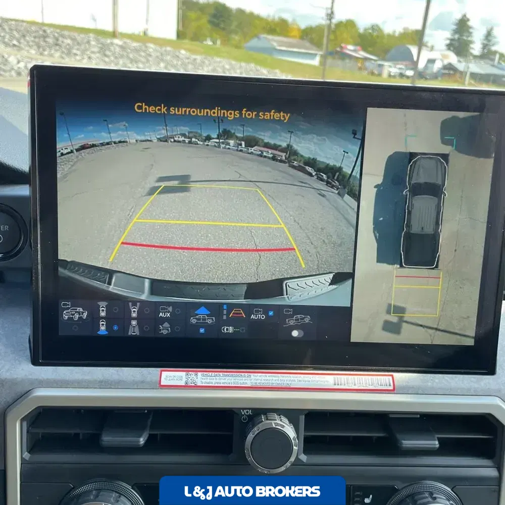 2025 Toyota Tacoma Trailhunter HV