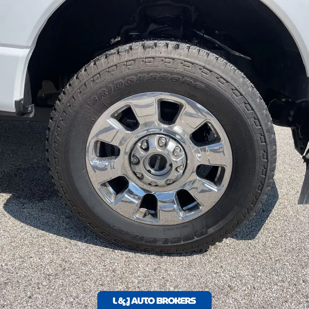 2025 Ford F-250 Super Duty Lariat