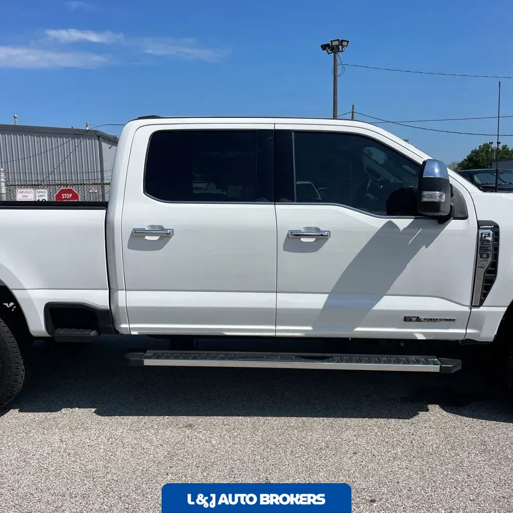 2025 Ford F-250 Super Duty Lariat