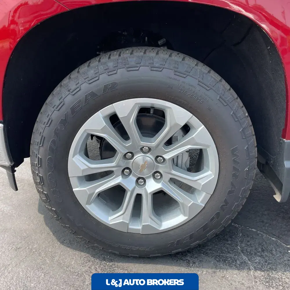 2024 Chevrolet Silverado 1500 LTZ