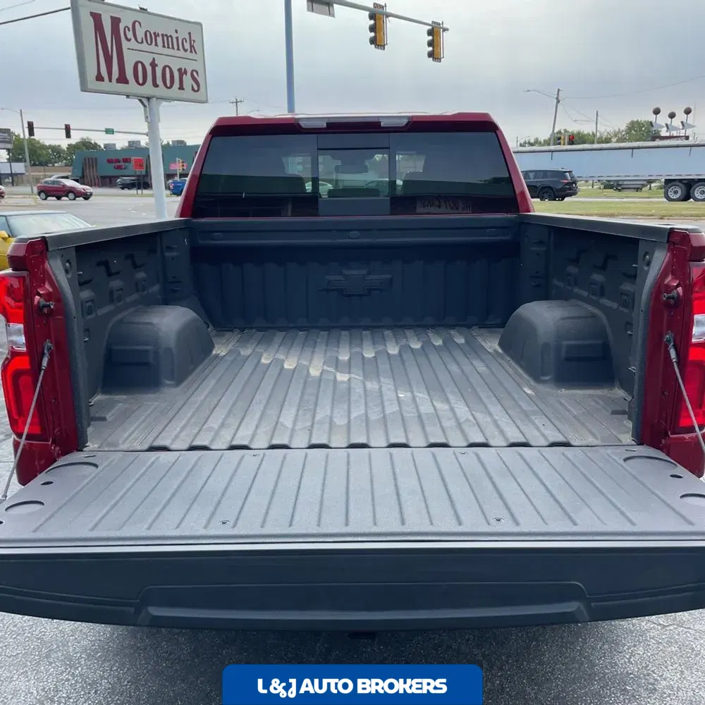 2024 Chevrolet Silverado 1500 LTZ