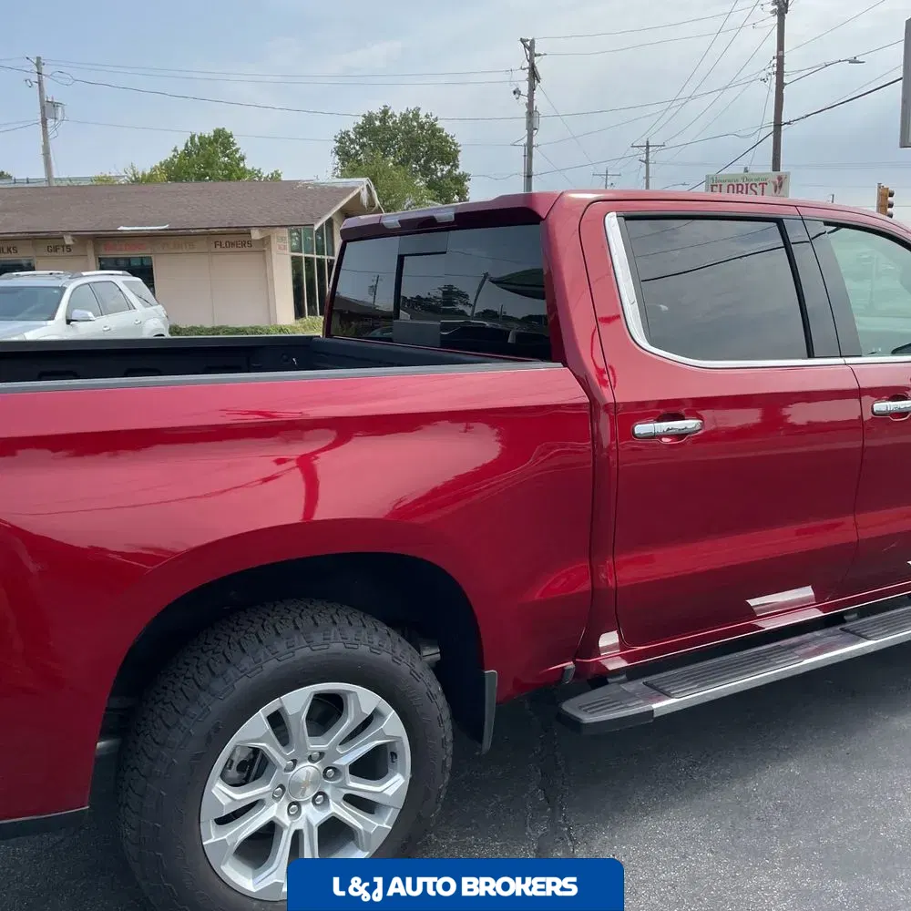 2024 Chevrolet Silverado 1500 LTZ