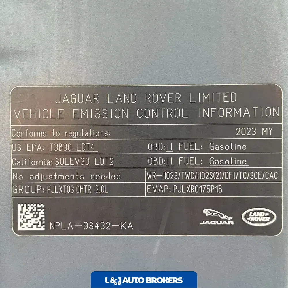 2023 Land Rover Defender 110 SE