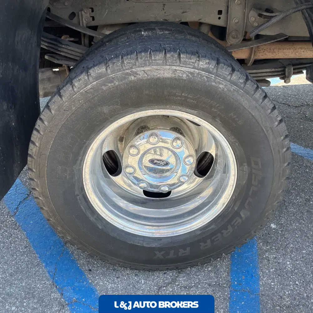 2024 Ford F-350 Super Duty Lariat