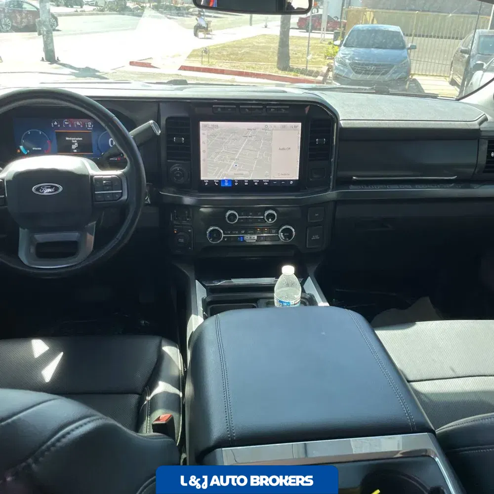 2024 Ford F-350 Super Duty Lariat
