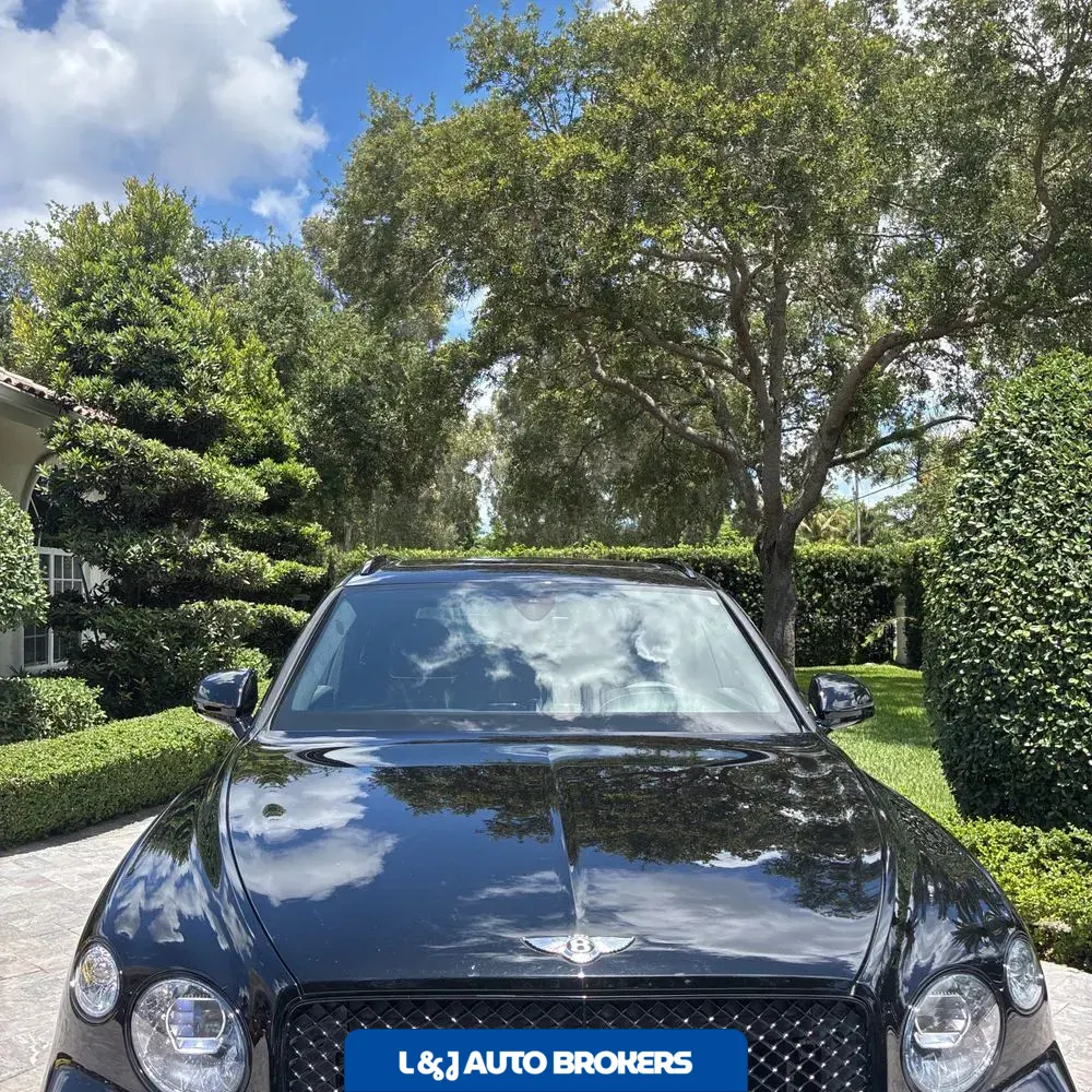 2023 Bentley Bentayga Base