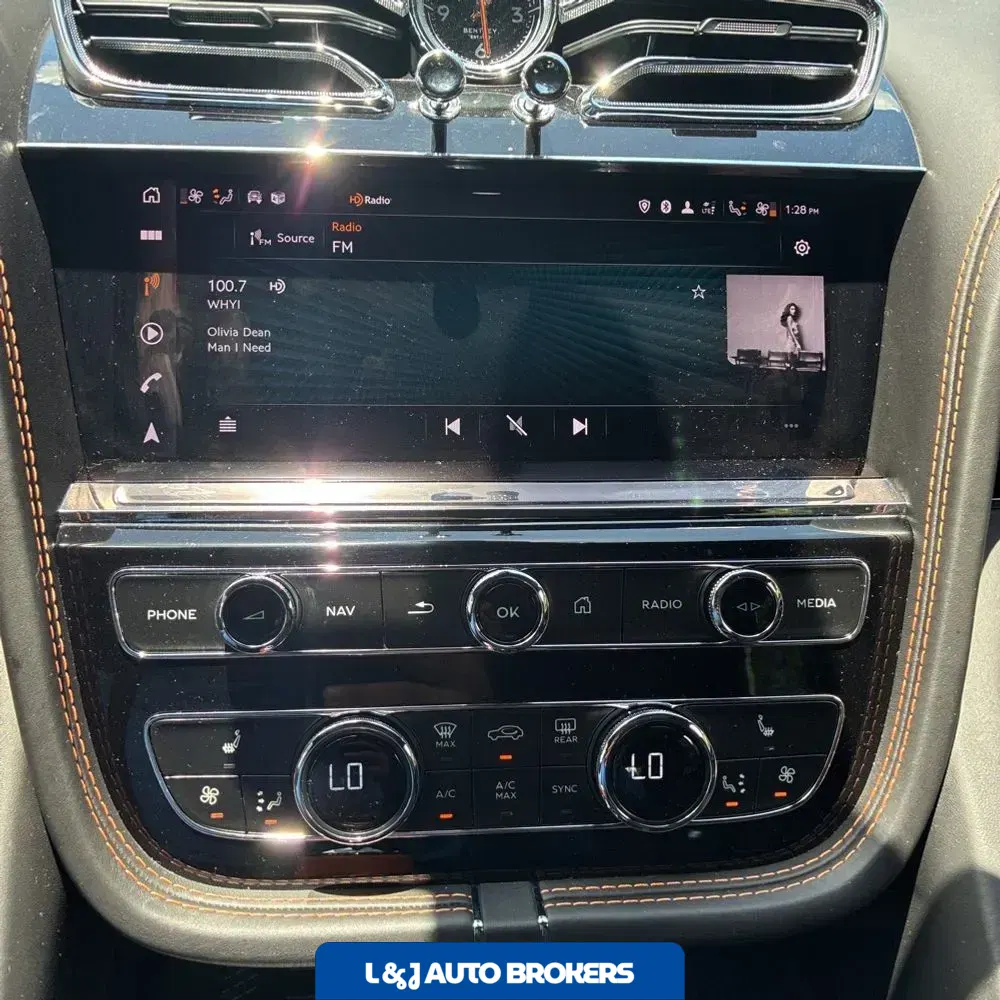 2023 Bentley Bentayga Base