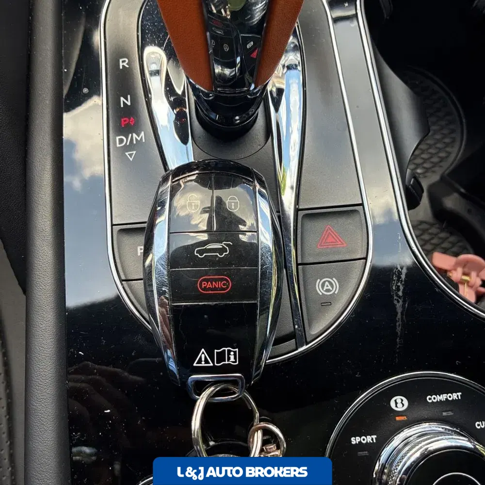 2023 Bentley Bentayga Base