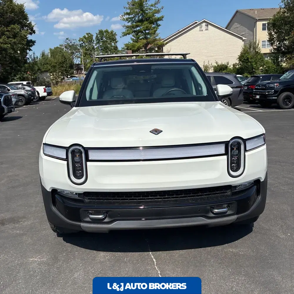 2023 Rivian R1S Adventure Quad-Motor