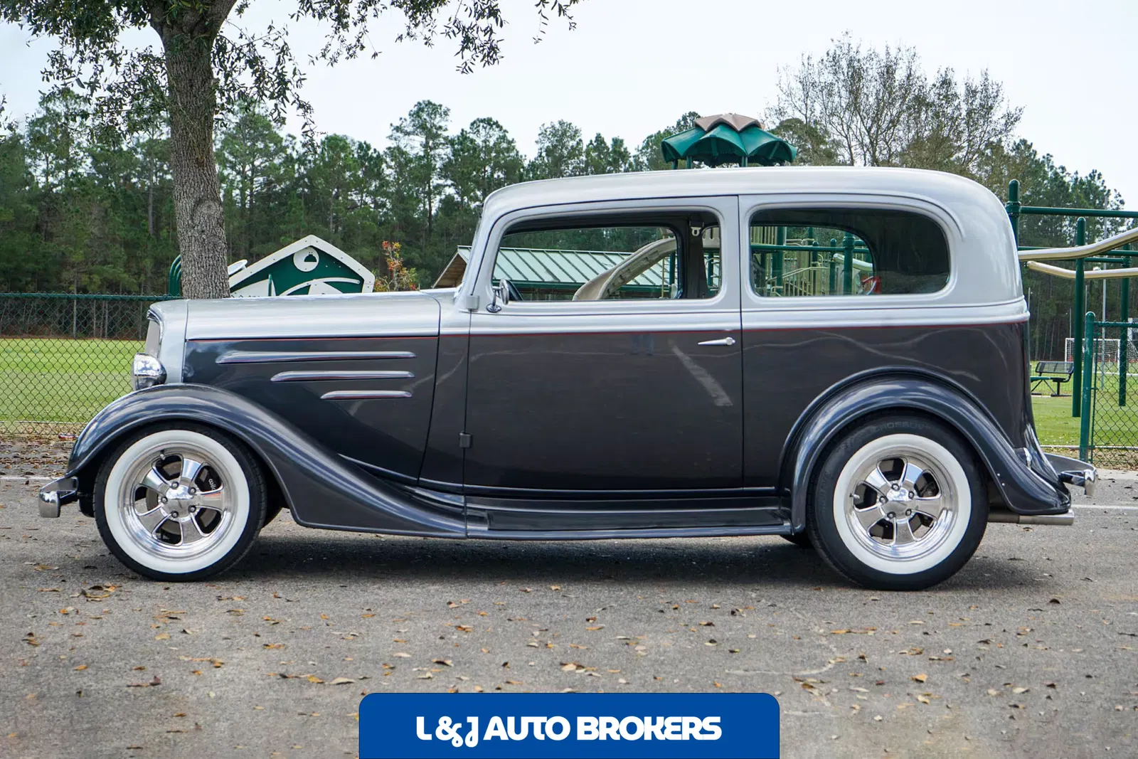1935 Chevrolet Master Deluxe Tudor Sedan Street Rod LS3