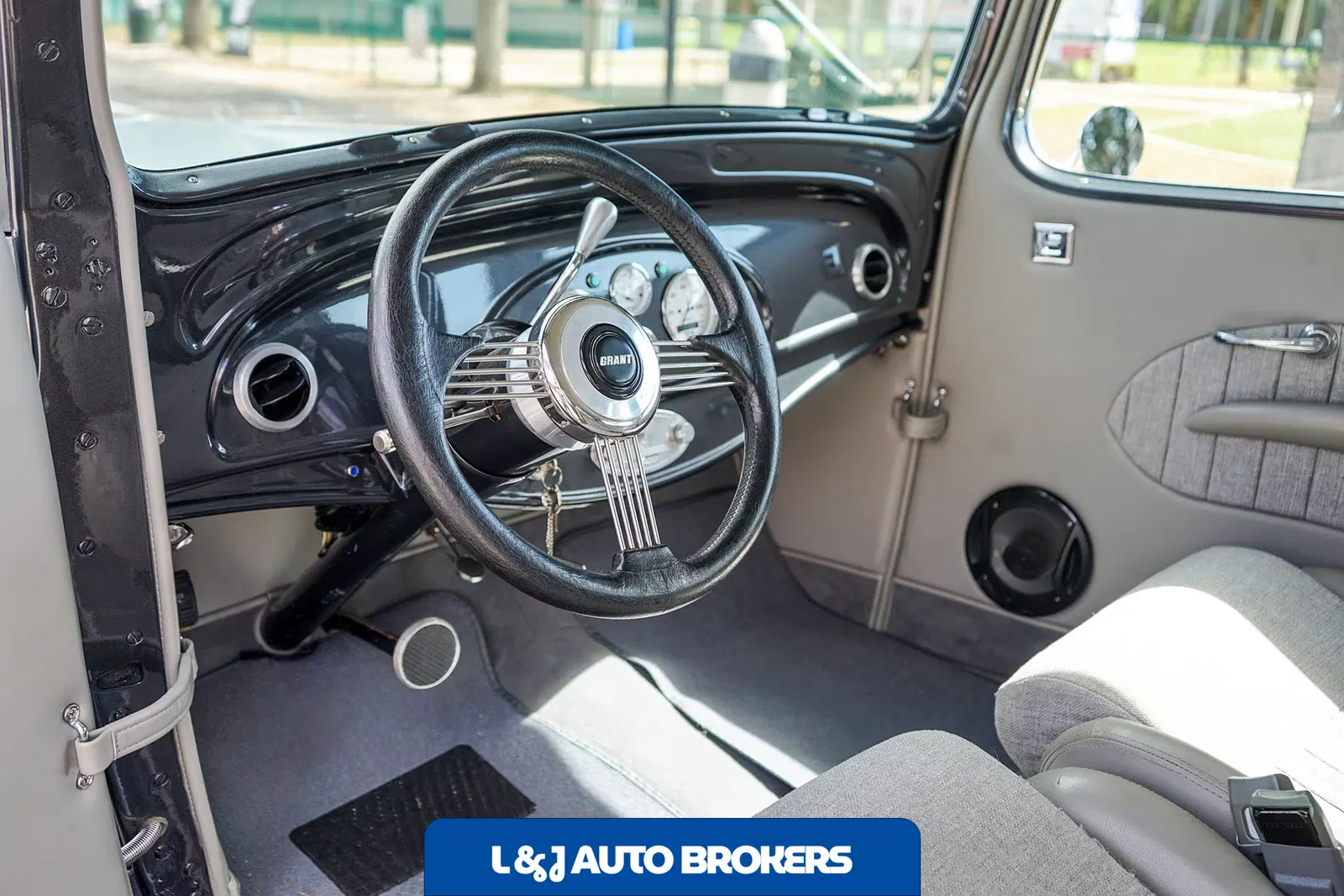 1935 Chevrolet Master Deluxe Tudor Sedan Street Rod LS3